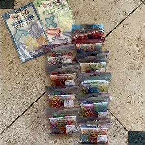 228 Silly Bandz - open to offers!